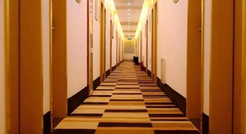 Shell Zhengzhou North Third Ring University Science And Technology Park Hotel